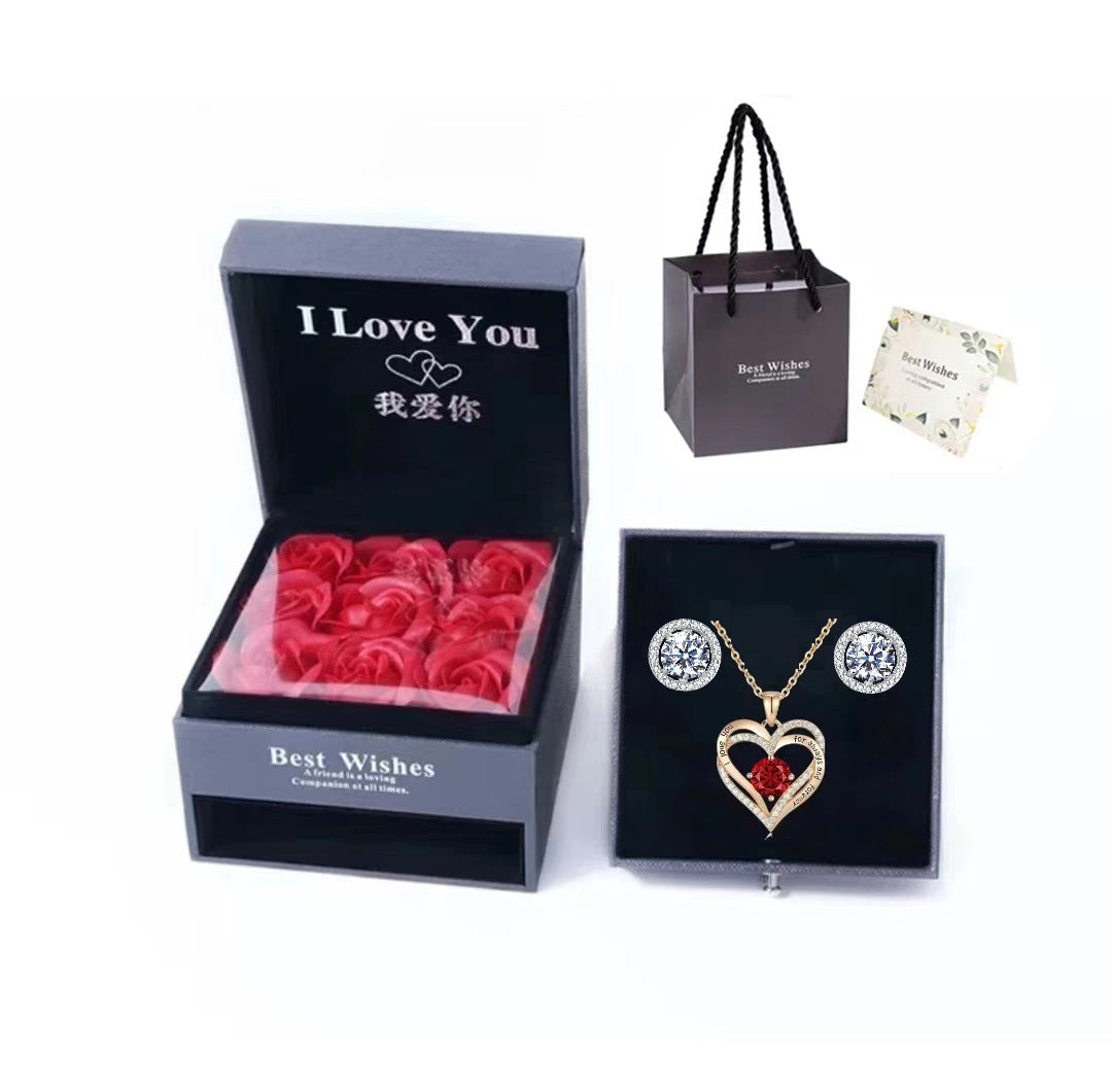 Heart-shaped Necklace for Women Double Heart Versatile Pendant Collarbone Chain Valentine's Day