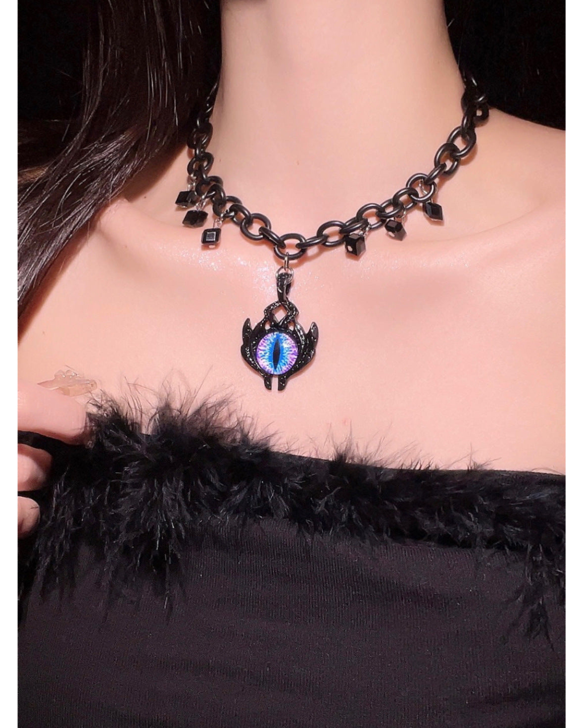 Dark Style Demon Eye Necklace Niche Hip Hop Choker Design High-End Clavicle Chain