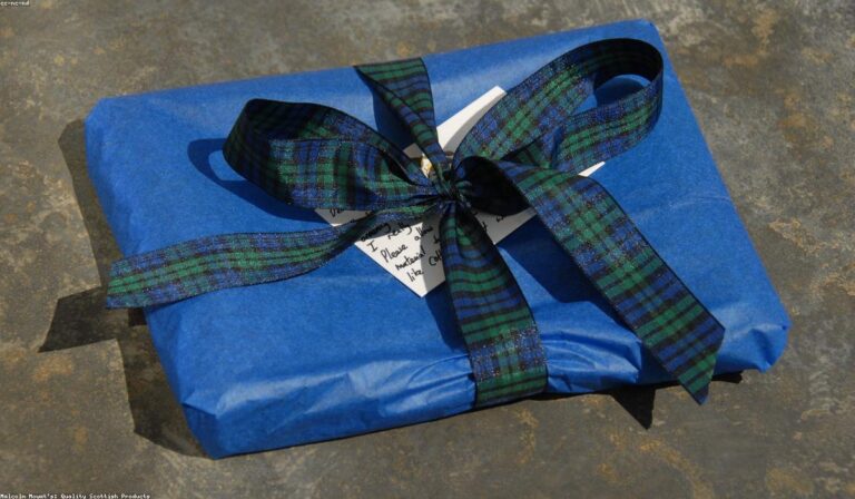 Long-Distance Relationship Gifts: 25 Ideas That Close the Gap